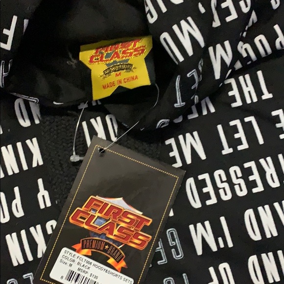 Firts class - Picture 3 of 8